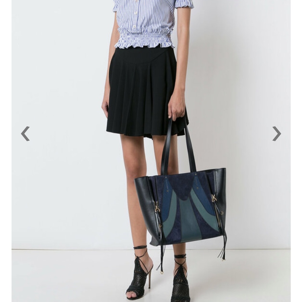 Chic Black and Blue Designer Tote Bag - Picture 14 of 14